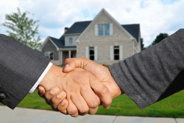 Corso-Cescot-Pistoia-agente-immobiliare