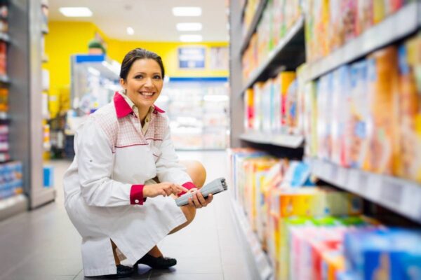 ADDETTO ALLE VENDITE Allestimento e rifornimento degli scaffali e delle isole promozionali e Cura del processo di vendita al cliente (UC419 -UC420)